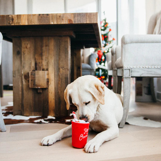 Іграшка для собак Holiday Classic – Hot Chocolate Pet Play
