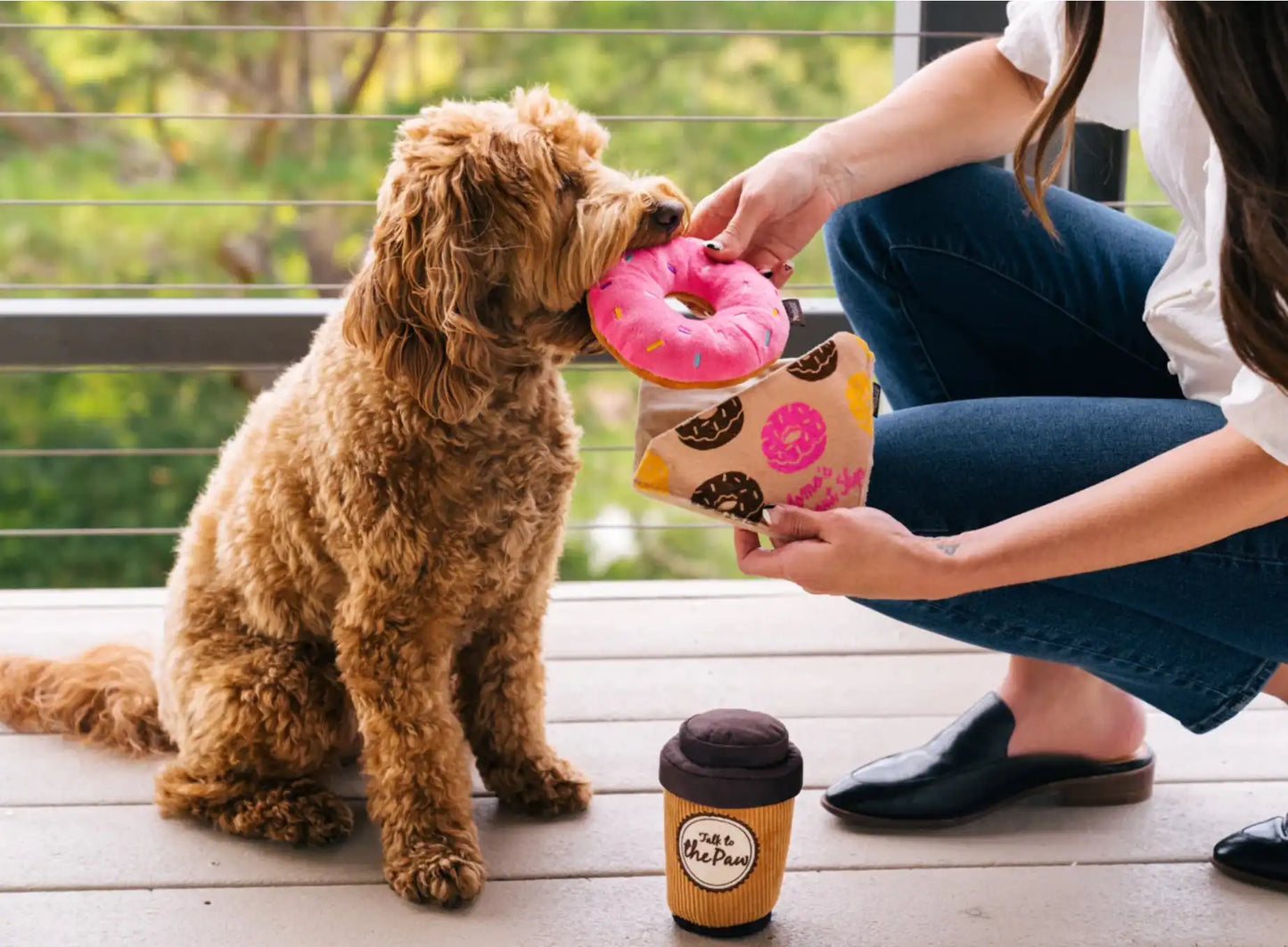 Іграшка для собак Рир Cup Cafe - Doughboy Donut Pet Play