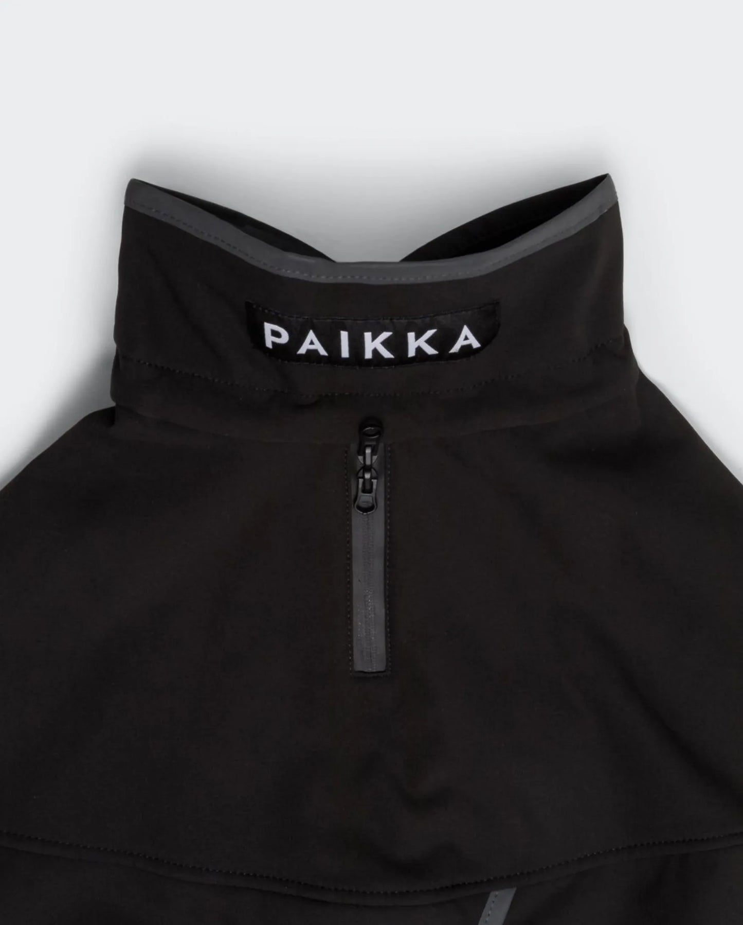 Попона для собак осінь/зима Softshell Black Paikka