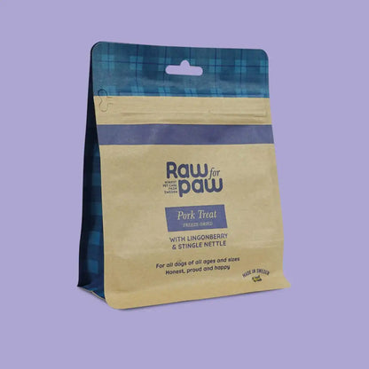 Сублімовані Ласощі для собак з Свинини, брусниці та кропиви Freeze-Dried Raw for Paw, 50 грамів