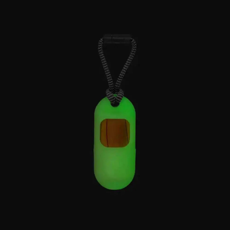 Диспенсер що світиться в темряві з рулоном пакетиків Zee.Dog - Poop Bag Dispenser