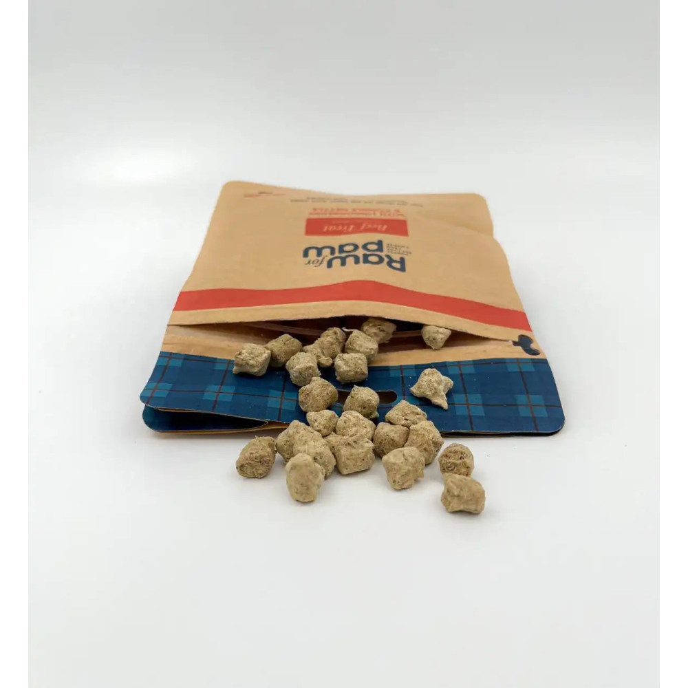 Сублімовані Ласощі для собак з Яловичини, брусниці та кропиви Freeze-Dried Raw for Paw, 50 грамів, 50 грам