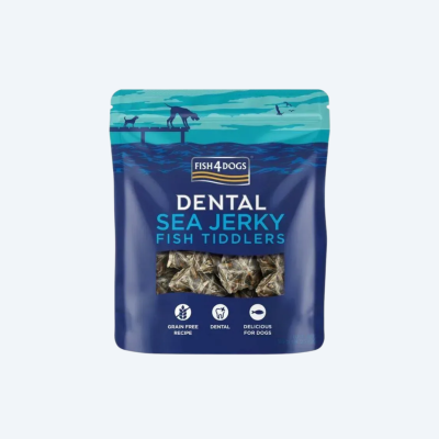 Натуральні ласощі для собак з 100% Шкіри Білої Риби Fish4Dogs Sea Jerky Рибні квадратики 115г