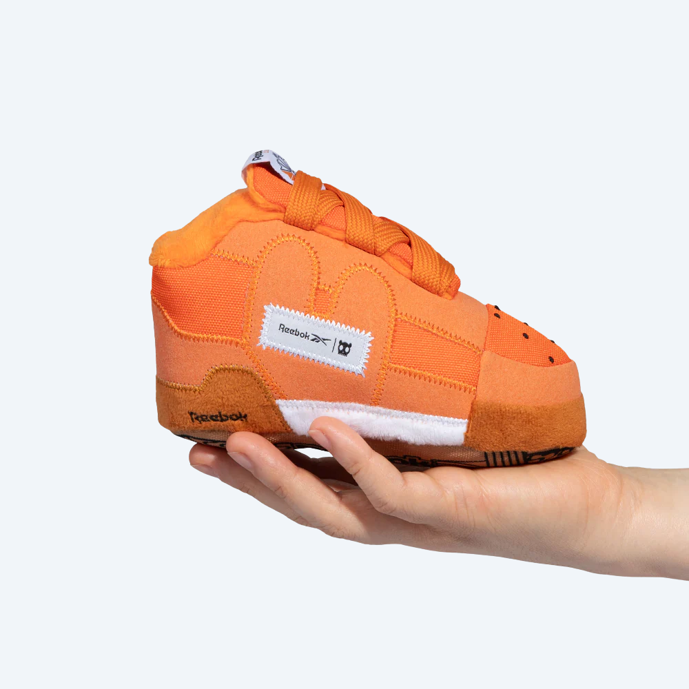 Іграшка для собак Zee.Dog — Reebok Workout Plus Sneaker Plush Toy