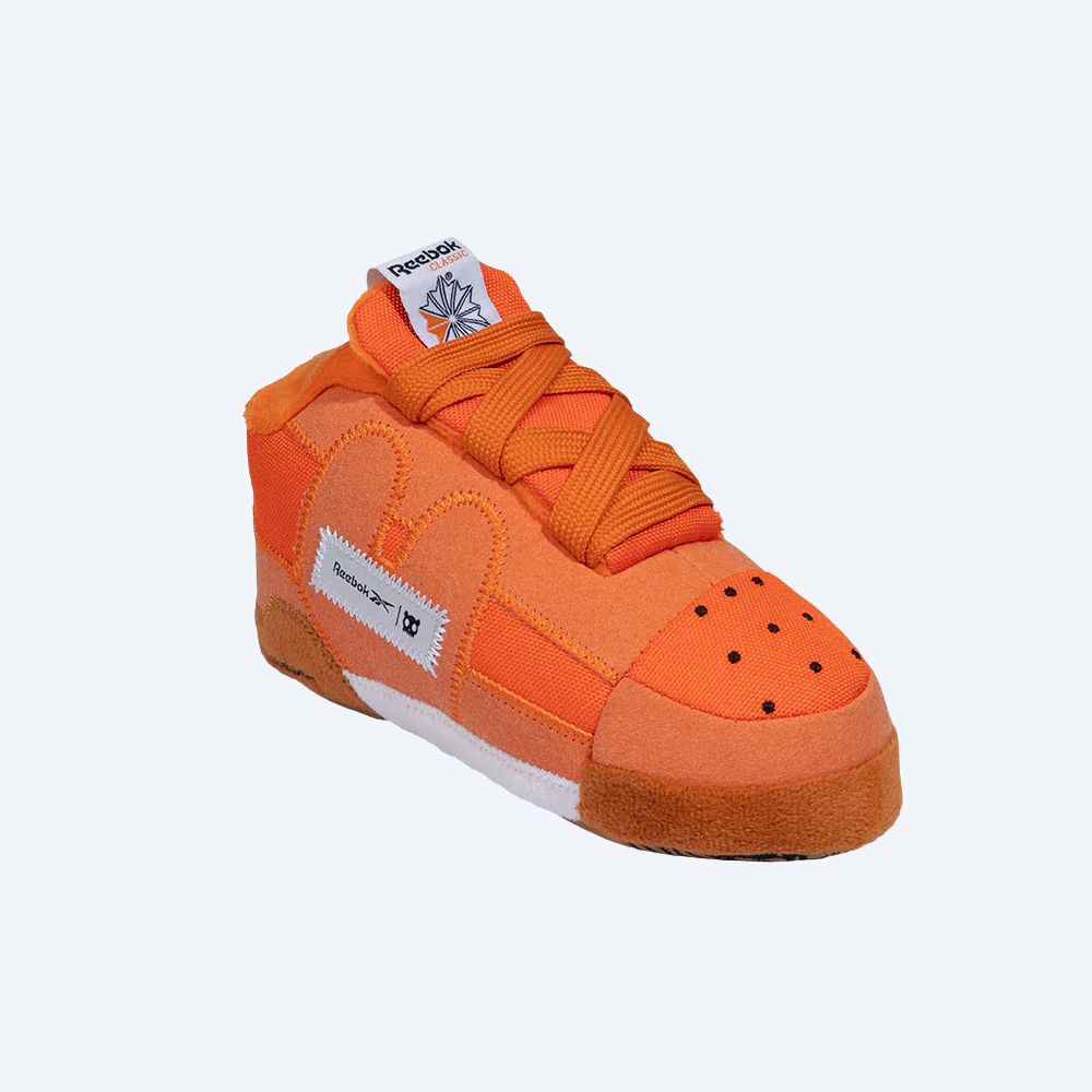 Іграшка для собак Zee.Dog — Reebok Workout Plus Sneaker Plush Toy