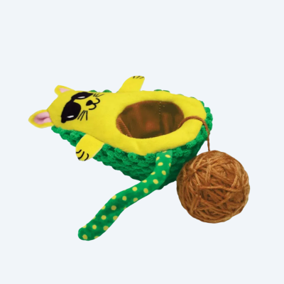 Іграшка для котів KONG Wrangler Avocato