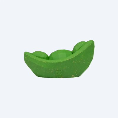 Надміцна іграшка з отвором для ласощів ZEE.DOG - Green Bean